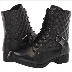 Gorgeous GUESS combat boots NWT